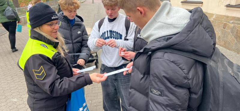 Buďte vidět, přežijete!