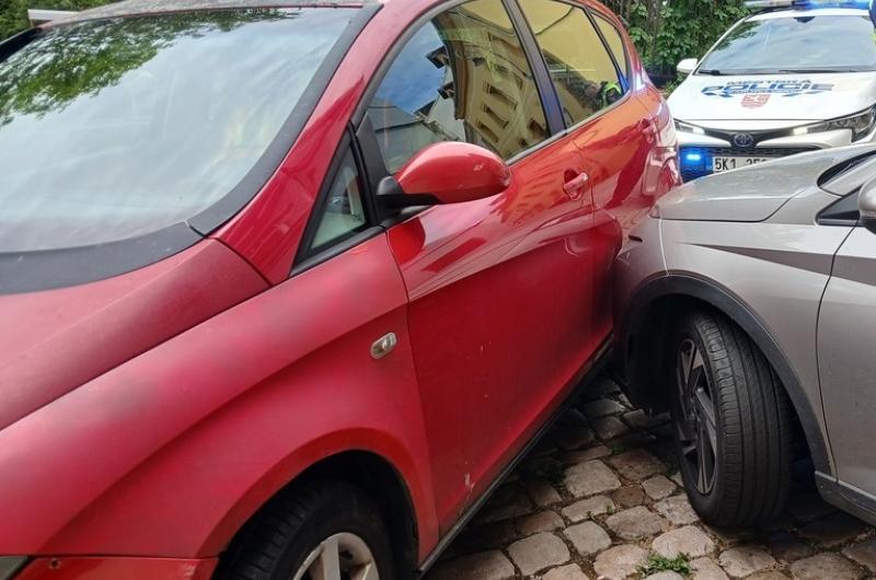 Zaparkované vozidlo se vydalo na výlet