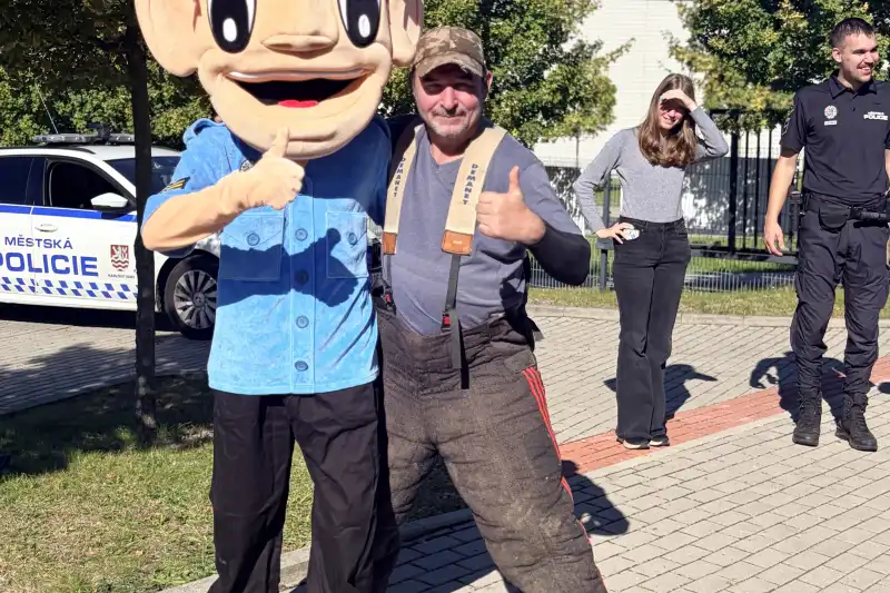 Slunce, akce i úsměvy – den s Městskou policií se vydařil!