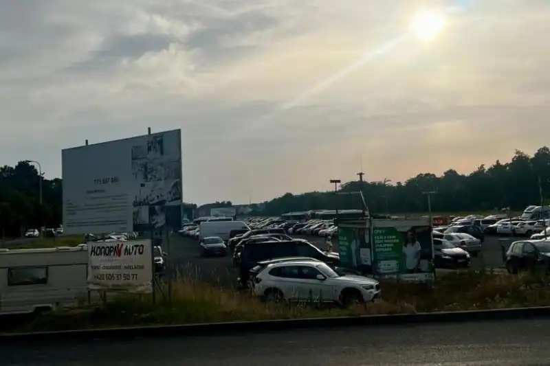 parkovací plocha