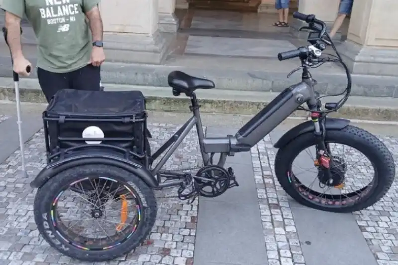 elektrická tříkolka