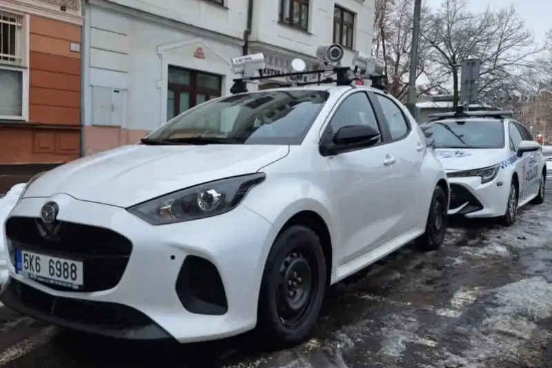 CAM-CAR