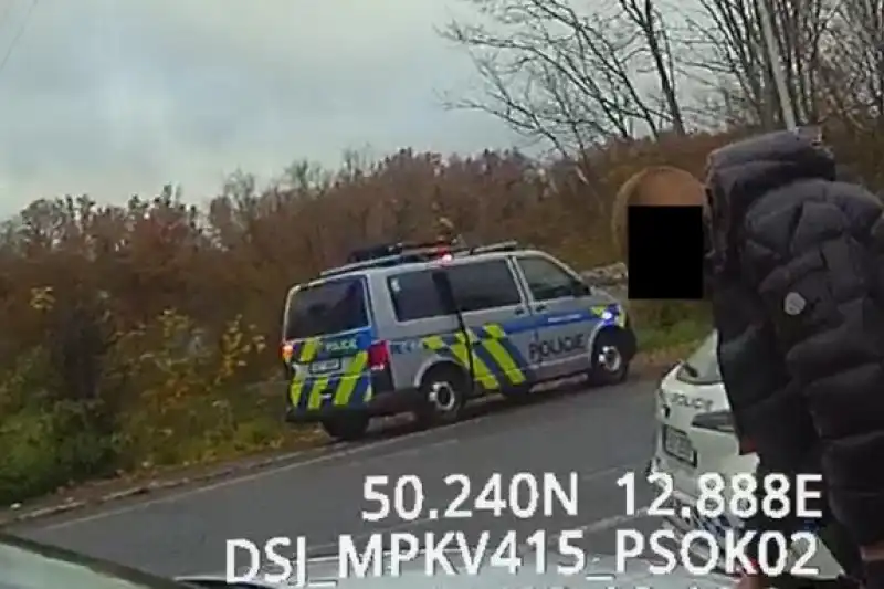 řidič pod vlivem alkoholu i drog