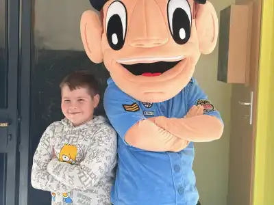 8