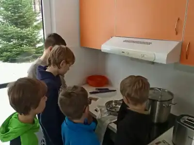 mladý strážník