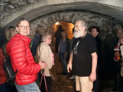 Účastníci Senior akademie se vydali za historií Karlových Varů