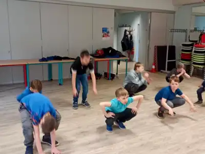 mladý strážník