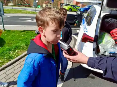 mladý strážník