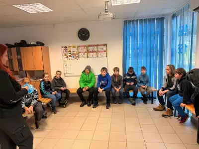 mladý strážník