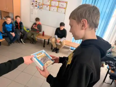 mladý strážník