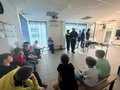 Uzly, lana a velká podívaná pro naše mladé strážníky