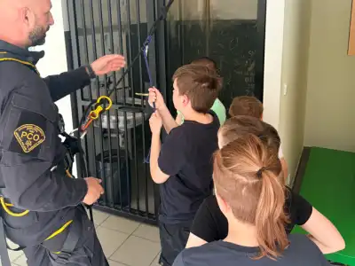 Uzly, lana a velká podívaná pro naše mladé strážníky